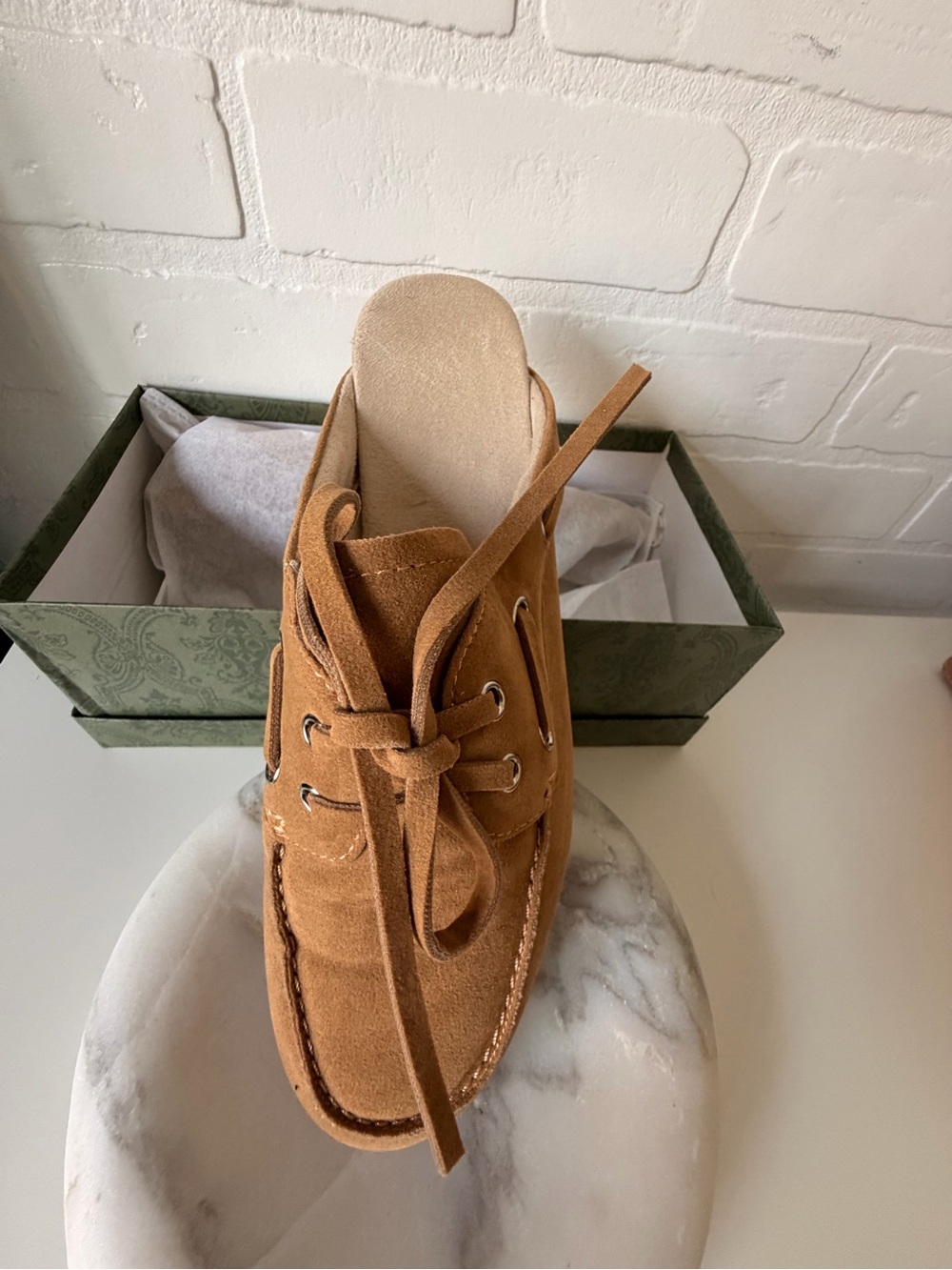 Women’s Suede Lace-Up Casual Shoe, Brown Suede, size 9, New in Box